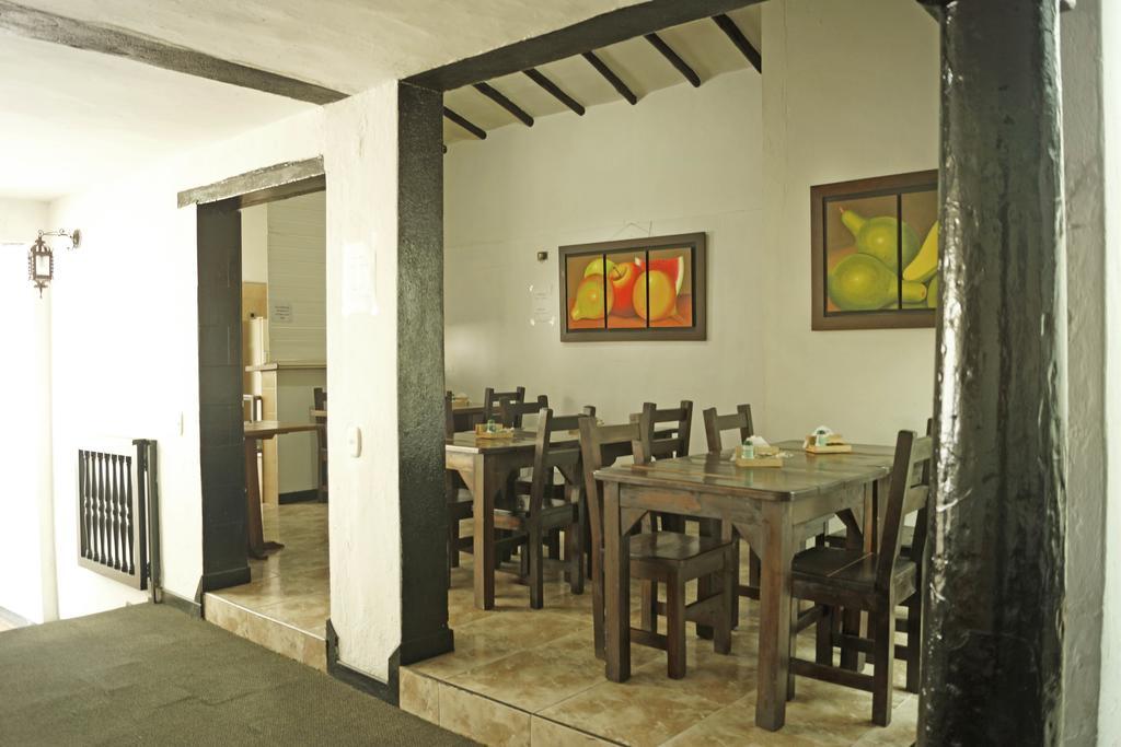 Hotel Premium Real Medellín Buitenkant foto